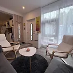 Zwischen Wald Und Wasser Mit Grossem Wasserbett & E-kamin 아파트 *