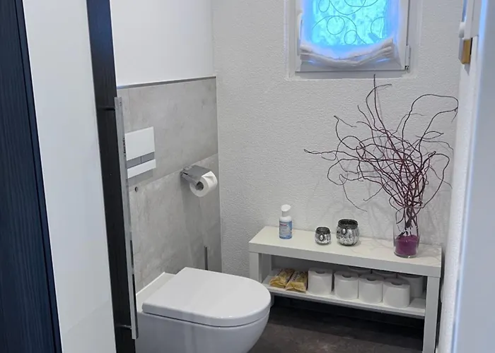 Zwischen Wald Und Wasser Mit Grossem Wasserbett & E-kamin Apartamento