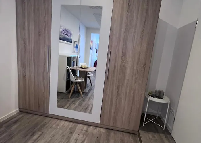 Apartment Zwischen Wald Und Wasser Mit Grossem Wasserbett & E-kamin